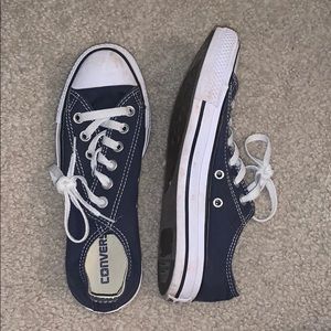 Navy blue Converse